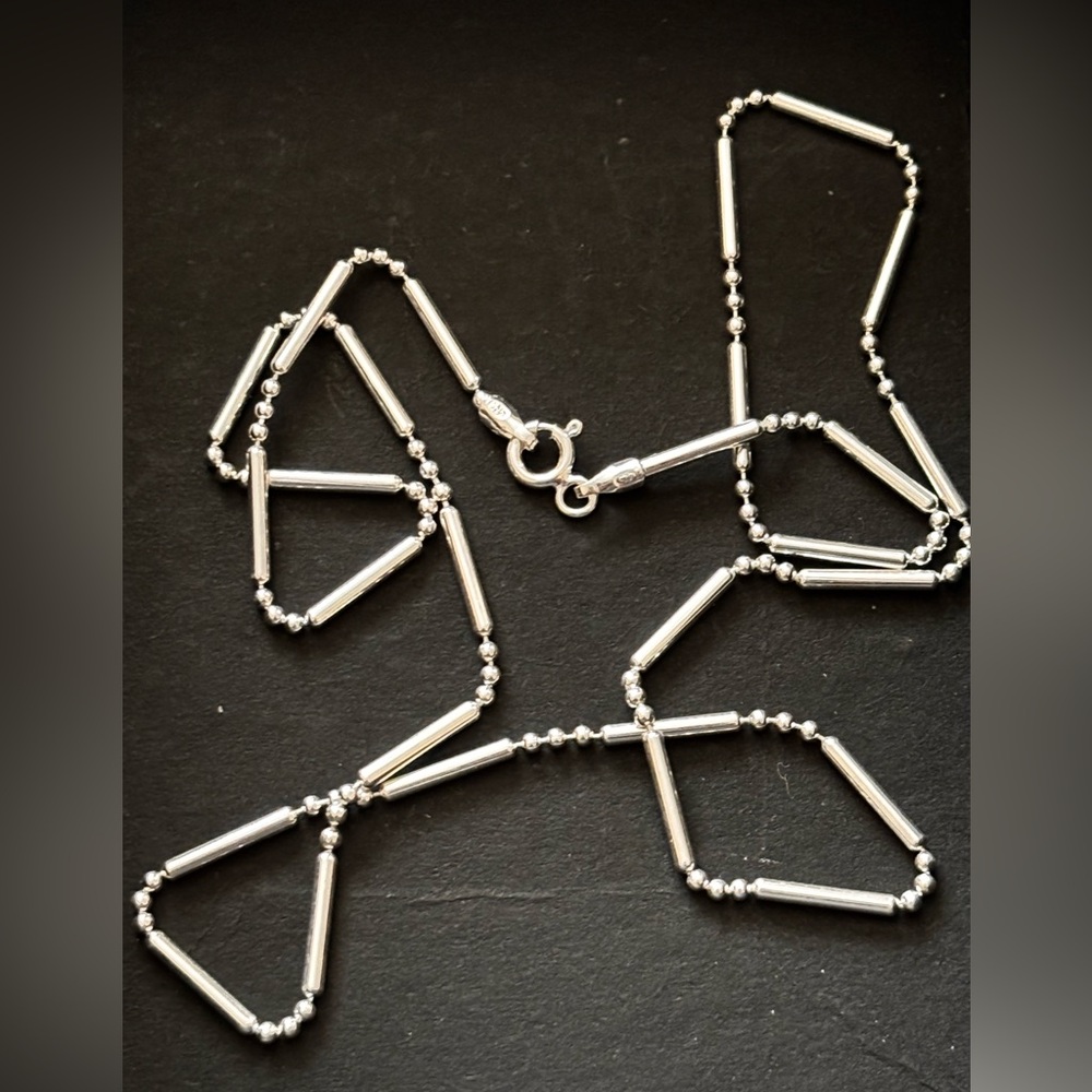 Elegant Silver Necklace